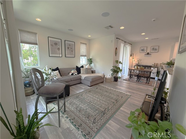 2709 Daybreak Lane, Pomona CA: https://media.crmls.org/medias/9579290a-cb50-48ef-be85-791814aa794a.jpg