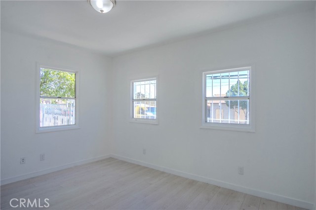 Detail Gallery Image 19 of 30 For 927 N Hazard Ave, East Los Angeles,  CA 90063 - 3 Beds | 1/1 Baths