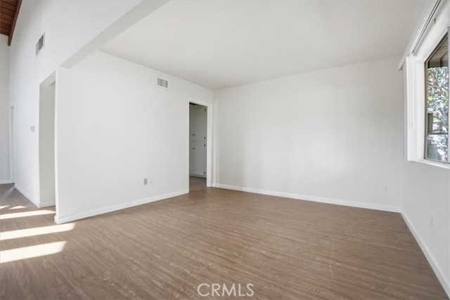 Detail Gallery Image 24 of 57 For 2011 W Katella, Anaheim,  CA 92804 - 2 Beds | 2 Baths