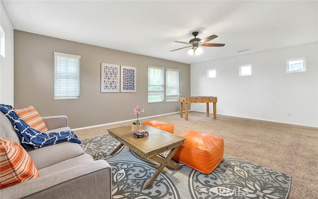 37089 Meadow Brook Way, Beaumont CA: https://media.crmls.org/medias/957bf429-502c-4408-9b7c-1bc0464626dc.jpg