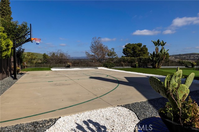 Detail Gallery Image 36 of 38 For 2000 Corte Cardelina, San Clemente,  CA 92673 - 4 Beds | 3 Baths