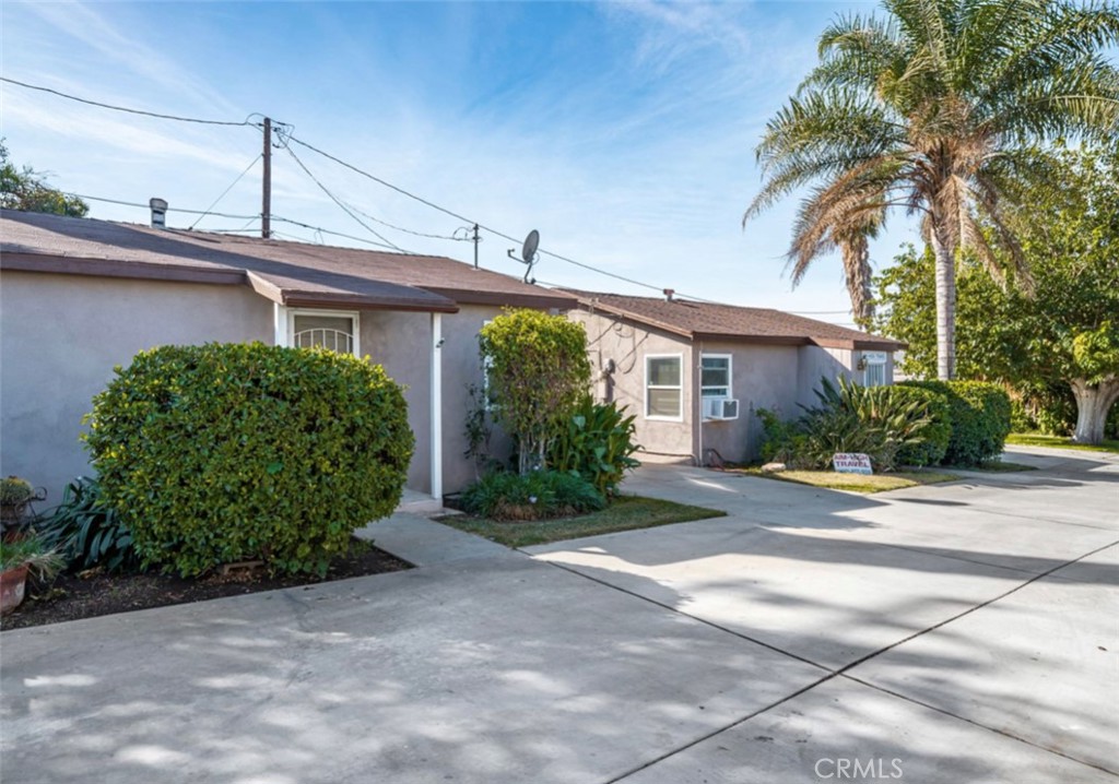10696 Cedar Avenue, Bloomington, CA 92316
