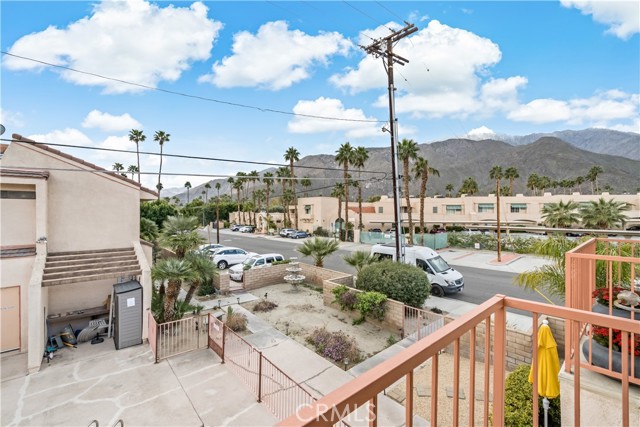 Detail Gallery Image 27 of 42 For 401 E Vista Chino #6,  Palm Springs,  CA 92262 - 2 Beds | 2/1 Baths