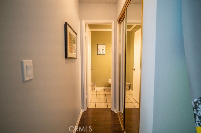 https://media.crmls.org/medias/957d1265-cfe1-4810-9da1-01879eb62437.jpg?preset=X-Large