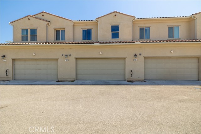 4271 Horvath Street, Corona CA: https://media.crmls.org/medias/957de66e-9f7d-47de-85a3-5b57198f9f3c.jpg