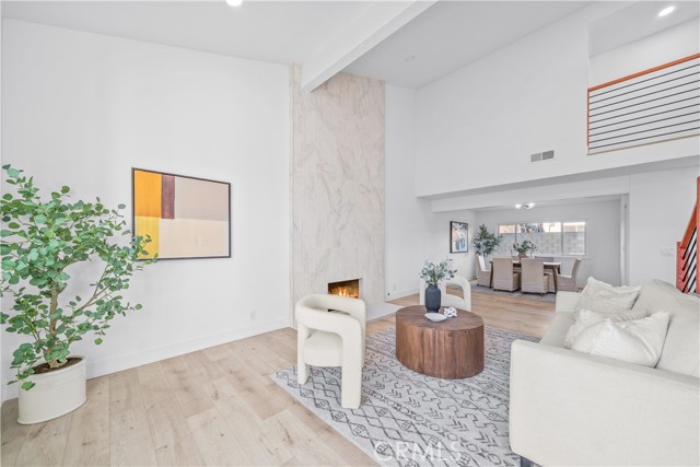 Detail Gallery Image 9 of 68 For 12361 Caravel, Cerritos,  CA 90703 - 5 Beds | 3 Baths