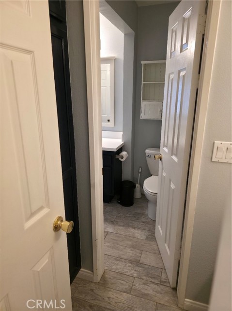 Detail Gallery Image 20 of 36 For 4558 Willis #114,  Sherman Oaks,  CA 91403 - 2 Beds | 2 Baths