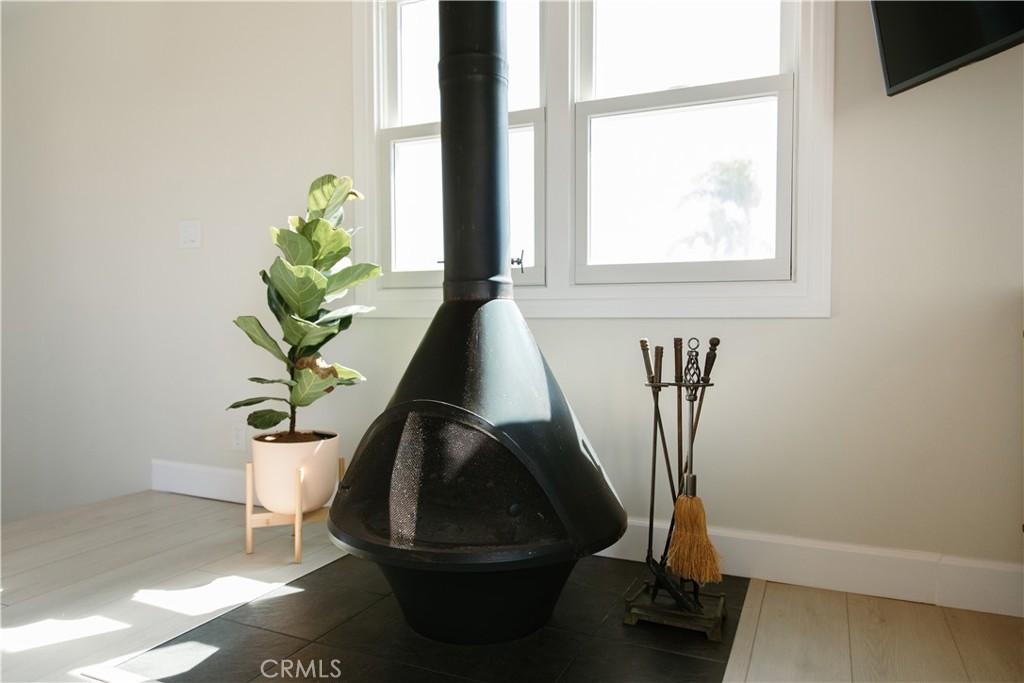 MLS #OC25234747 image #27