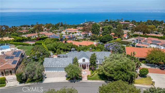 Detail Gallery Image 34 of 54 For 1409 via Arco, Palos Verdes Estates,  CA 90274 - 7 Beds | 5/2 Baths