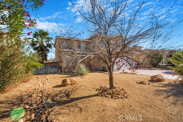 11411 Arlington Street, Adelanto CA: https://media.crmls.org/medias/9581318d-a5bf-4cc7-9988-e0f51d7e0962.jpg