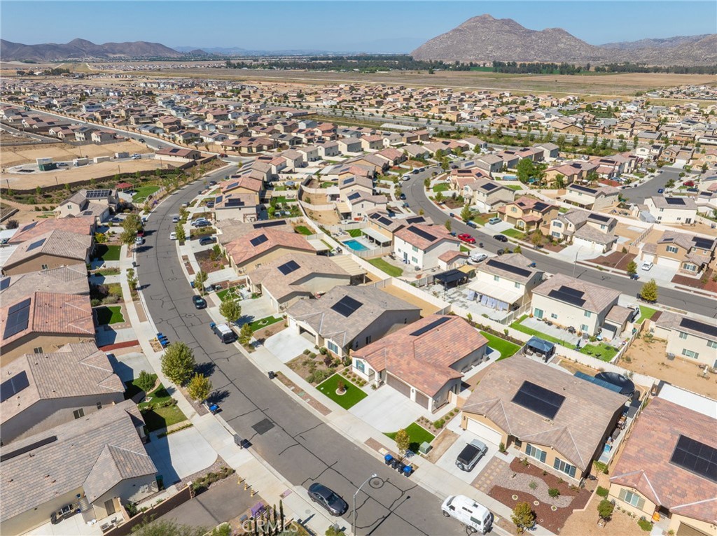 MLS #IV25232062 image #38