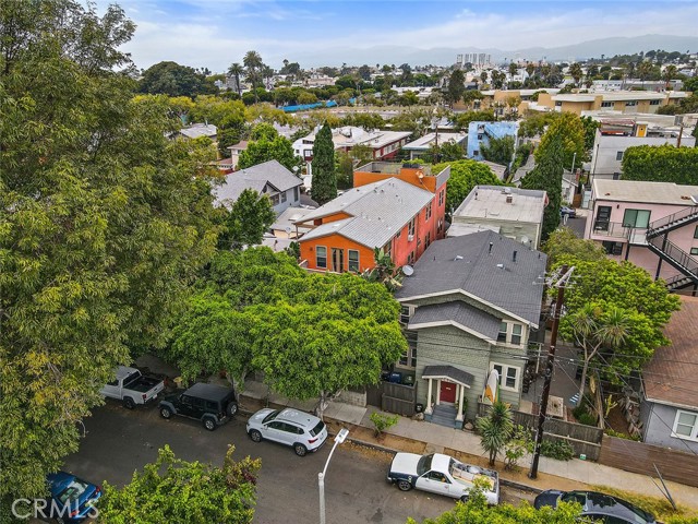 Detail Gallery Image 5 of 41 For 241 Horizon Ave, Venice,  CA 90291 - – Beds | – Baths