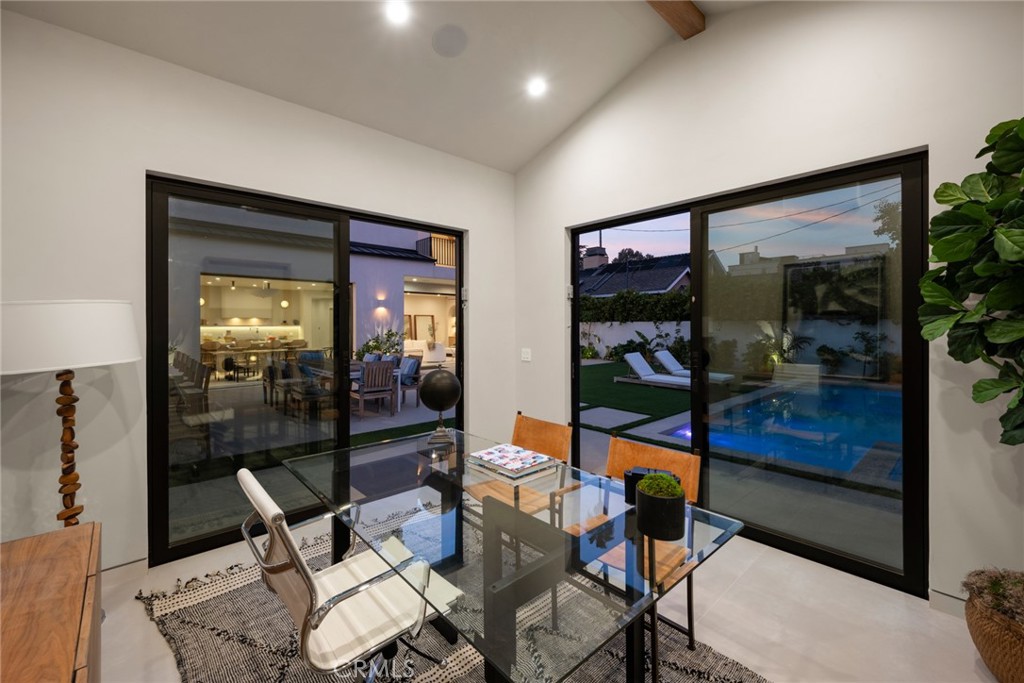 4320 Teesdale AvenueStudio City img 28