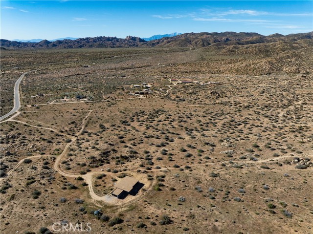 Detail Gallery Image 7 of 45 For 51856 Trails End Rd, Pioneertown,  CA 92268 - – Beds | – Baths