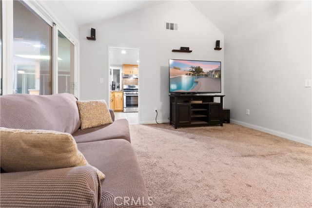 Detail Gallery Image 14 of 48 For 875 S Grove St, Redlands,  CA 92374 - 3 Beds | 2 Baths