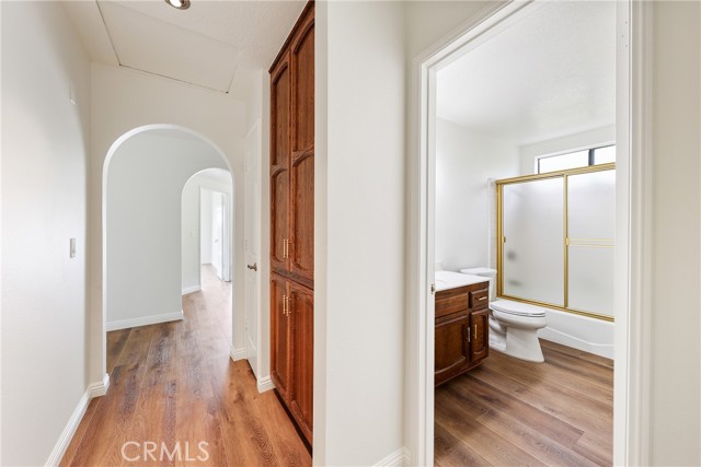 614 S Pathfinder Trail, Anaheim Hills CA: https://media.crmls.org/medias/9583a147-1989-46f1-9cc5-471c86219013.jpg
