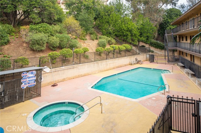 Detail Gallery Image 17 of 18 For 5036 Echo #309,  Los Angeles,  CA 90042 - 2 Beds | 1 Baths