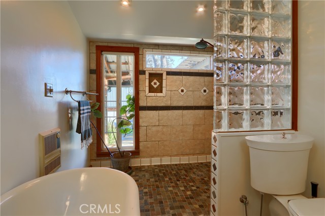 Detail Gallery Image 32 of 75 For 2380 Old Highway, Catheys Valley,  CA 95306 - 2 Beds | 3 Baths