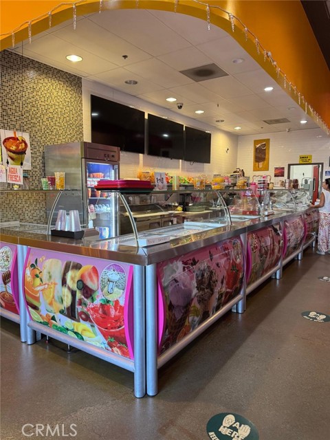  Commercial for Sale in Newhall, California