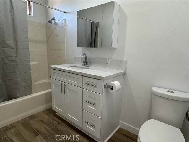 Detail Gallery Image 13 of 17 For 7551 Warner #C,  Huntington Beach,  CA 92648 - 3 Beds | 2/1 Baths