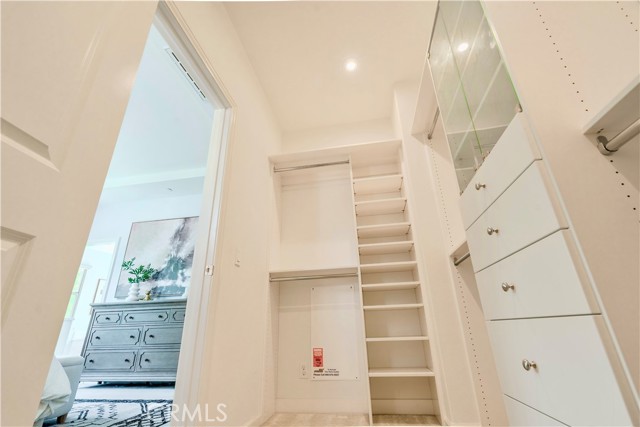 55 Decker, Irvine CA: https://media.crmls.org/medias/9585fc5e-ee4a-4be6-9fcd-79cf4606e95c.jpg