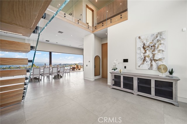 16848 Nanette Street photo 4