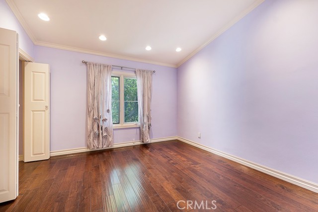 17232 Quesan Place, Encino CA: https://media.crmls.org/medias/9586ef27-874c-4f97-9718-db54a051faa7.jpg