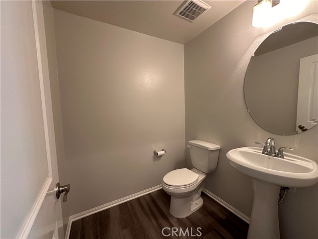 Detail Gallery Image 14 of 22 For 6329 Norma Ct, Corona,  CA 91752 - 3 Beds | 2/1 Baths