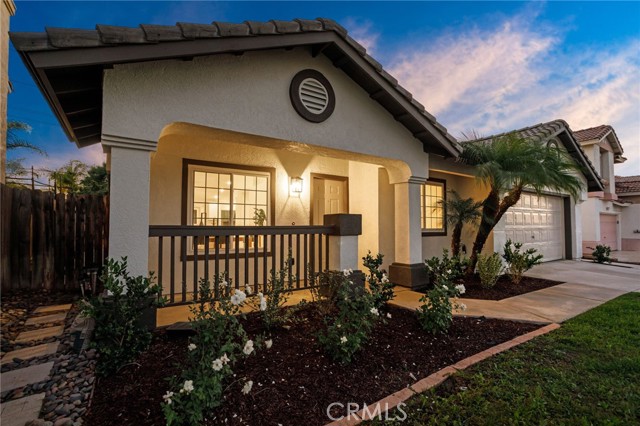 Detail Gallery Image 2 of 33 For 39535 Bainbridge, Murrieta,  CA 92563 - 3 Beds | 2 Baths