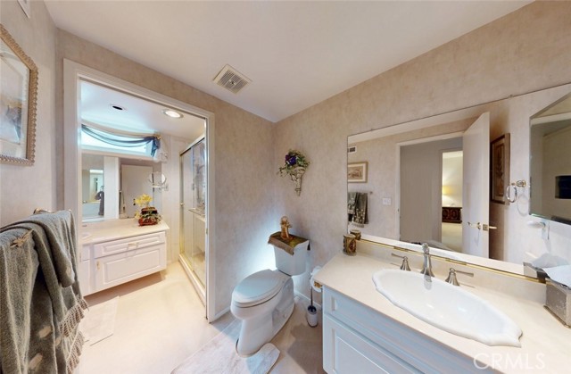 Image 31 of 41 For 9901 Westhaven Circle
