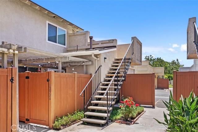 12526 Cuesta Drive, Cerritos CA: https://media.crmls.org/medias/9587b70a-a829-4a40-96f3-1835f2d8b485.jpg