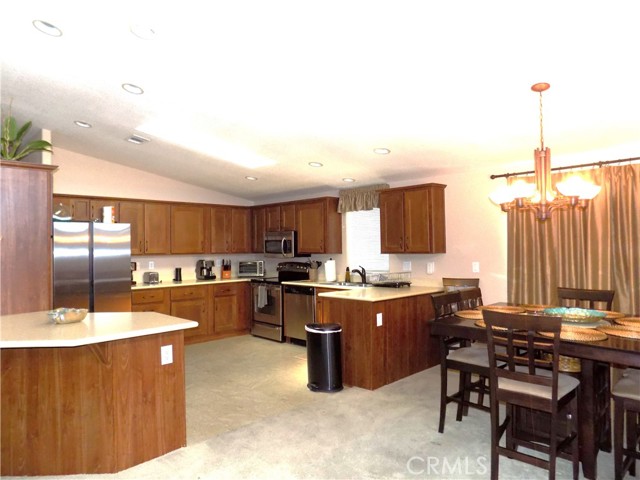 Detail Gallery Image 65 of 68 For 12600 Havasu Lake Rd #60,  Needles,  CA 92363 - 3 Beds | 2 Baths