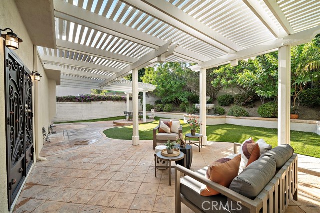 Detail Gallery Image 35 of 49 For 7095 Ashley Dr, Huntington Beach,  CA 92648 - 5 Beds | 3 Baths