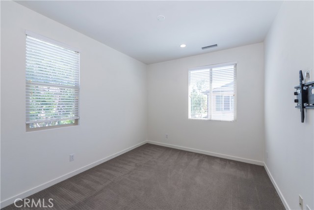 Detail Gallery Image 12 of 26 For 28 Fuchsia, Lake Forest,  CA 92630 - 4 Beds | 3 Baths