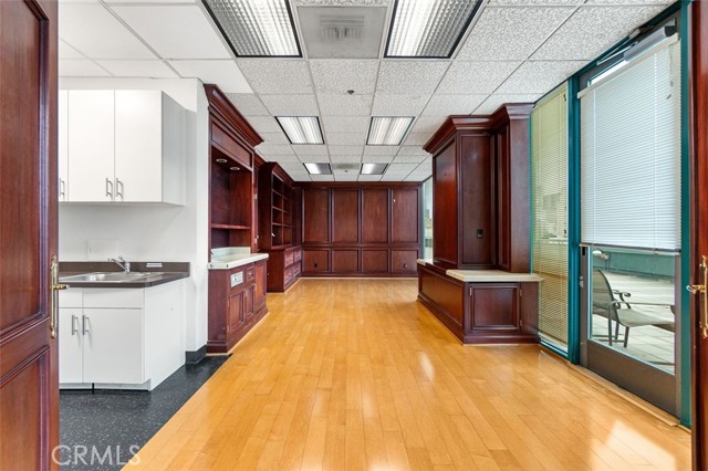  Commercial for Sale in Los Angeles, California