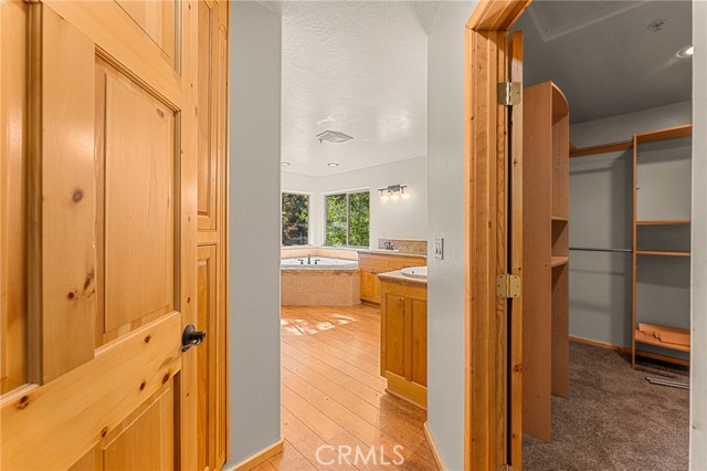 1540 Alderwood Court, Big Bear City CA: https://media.crmls.org/medias/958ab208-c09d-41a8-9163-e763c8ac74f3.jpg