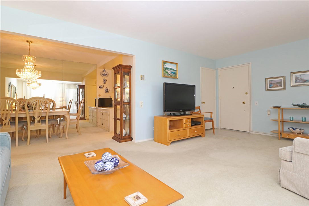 Detail Gallery Image 12 of 39 For 5348 Algarrobo 1b,  Laguna Woods,  CA 92637 - 2 Beds | 2 Baths