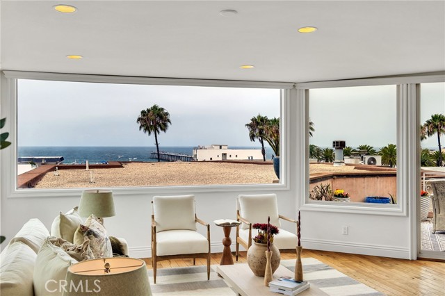1105 Manhattan, Hermosa Beach, California 90254, 4 Bedrooms Bedrooms, 0 ,2 BathroomsBathrooms,Residential,For Sale,Manhattan,0,PV26150388