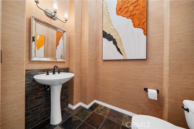 18642 Topanga Canyon Road, Silverado CA: https://media.crmls.org/medias/958c9462-6863-4fbc-af7d-1633bef442c3.jpg