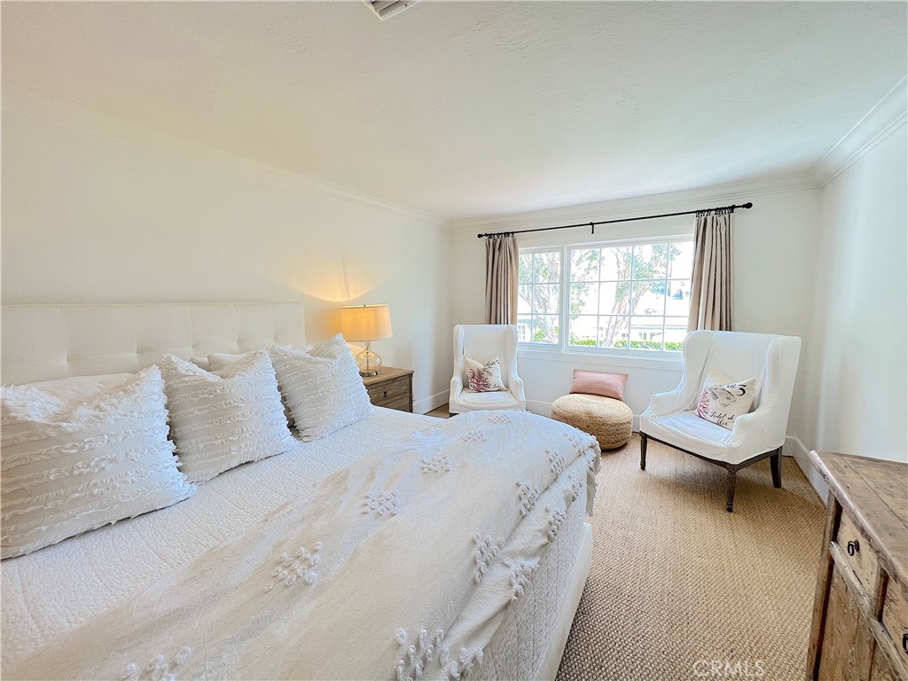 MLS #OC25239987 image #37