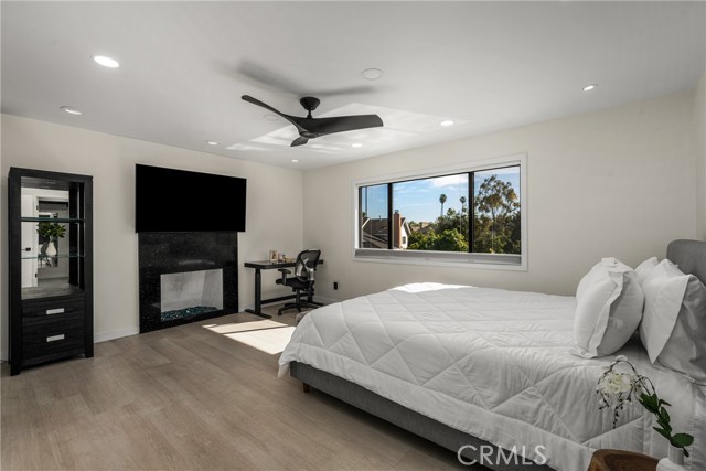 Detail Gallery Image 54 of 64 For 7830 E Ring, Long Beach,  CA 90808 - 4 Beds | 4 Baths