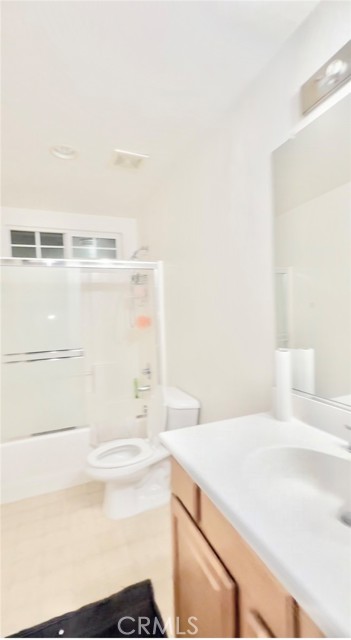 Detail Gallery Image 15 of 27 For 16937 Jurassic Pl, Victorville,  CA 92394 - 4 Beds | 3 Baths