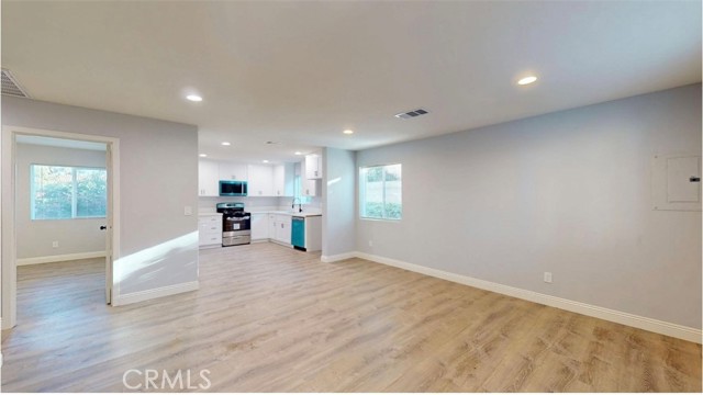 9611 Monte Vista St., Alta Loma CA: https://media.crmls.org/medias/95905065-f0fc-45d4-8270-6ed72784157b.jpg