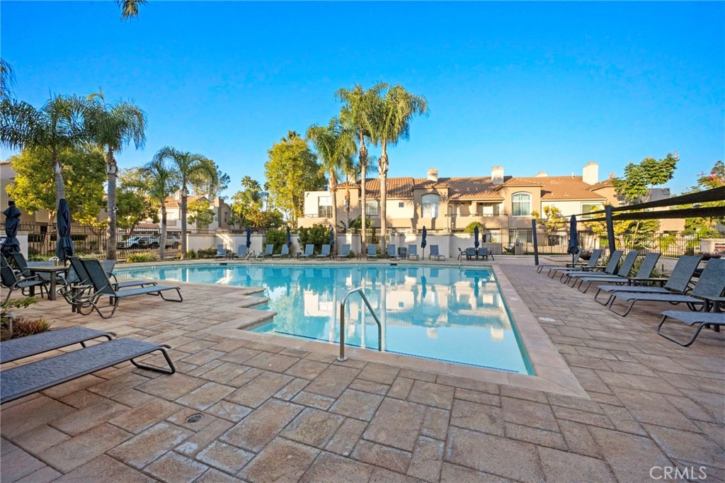 9590598b 46f8 463e 9992 7fc1759c8987