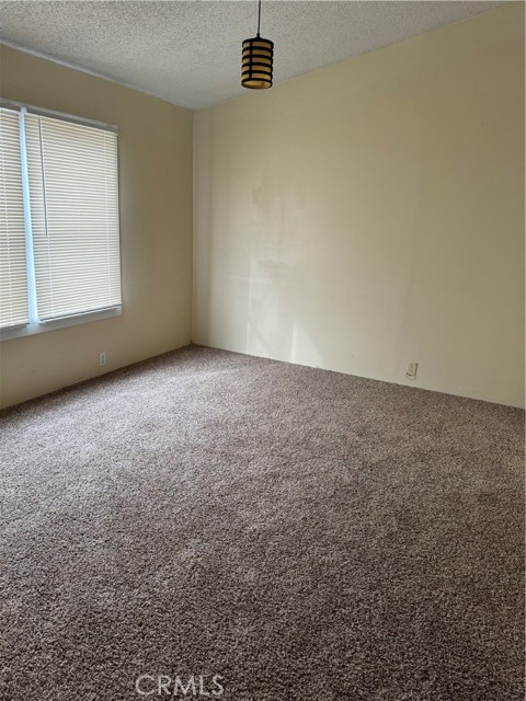 Detail Gallery Image 11 of 13 For 216 Eastern Ave, Taft,  CA 93268 - 3 Beds | 2 Baths