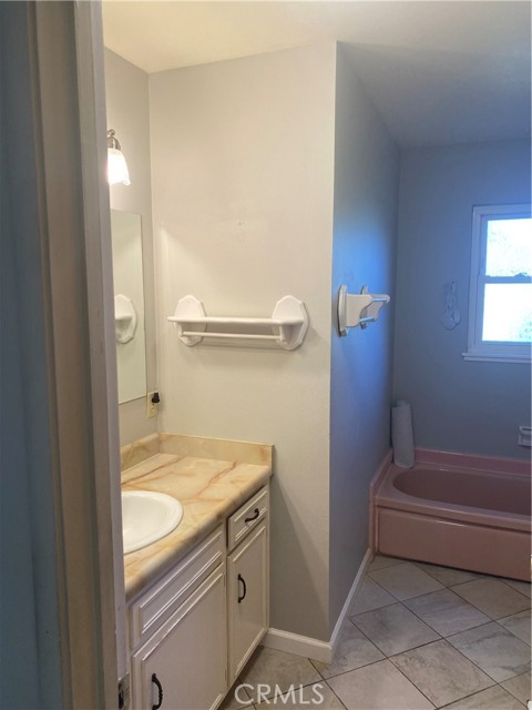 2313 Eucalyptus Street, Atwater CA: https://media.crmls.org/medias/95916ac2-f6a3-4cbe-a0b0-49d3bbe0e2af.jpg