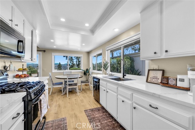 Image 14 of 35 For 6437 Calle Del Norte