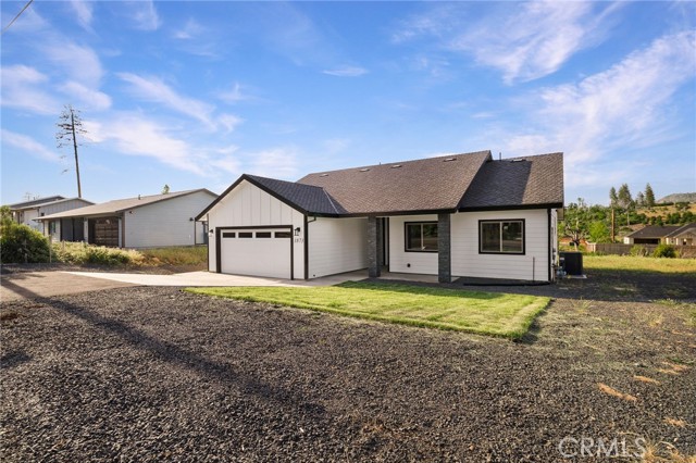 Detail Gallery Image 4 of 54 For 1873 Conifer Dr, Paradise,  CA 95969 - 3 Beds | 2 Baths