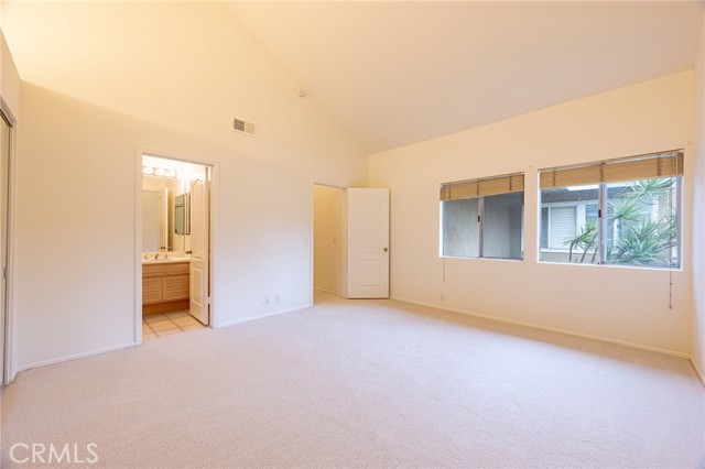 Detail Gallery Image 13 of 29 For 72 Vassar Aisle, Irvine,  CA 92612 - 3 Beds | 3 Baths