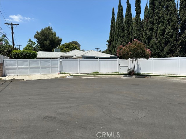 6379 Darby Place, Tarzana CA: https://media.crmls.org/medias/95929bad-1e4f-45db-961e-57f83673d69d.jpg